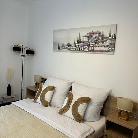 Mala Italia Apartments Вроцлав Екстериор снимка