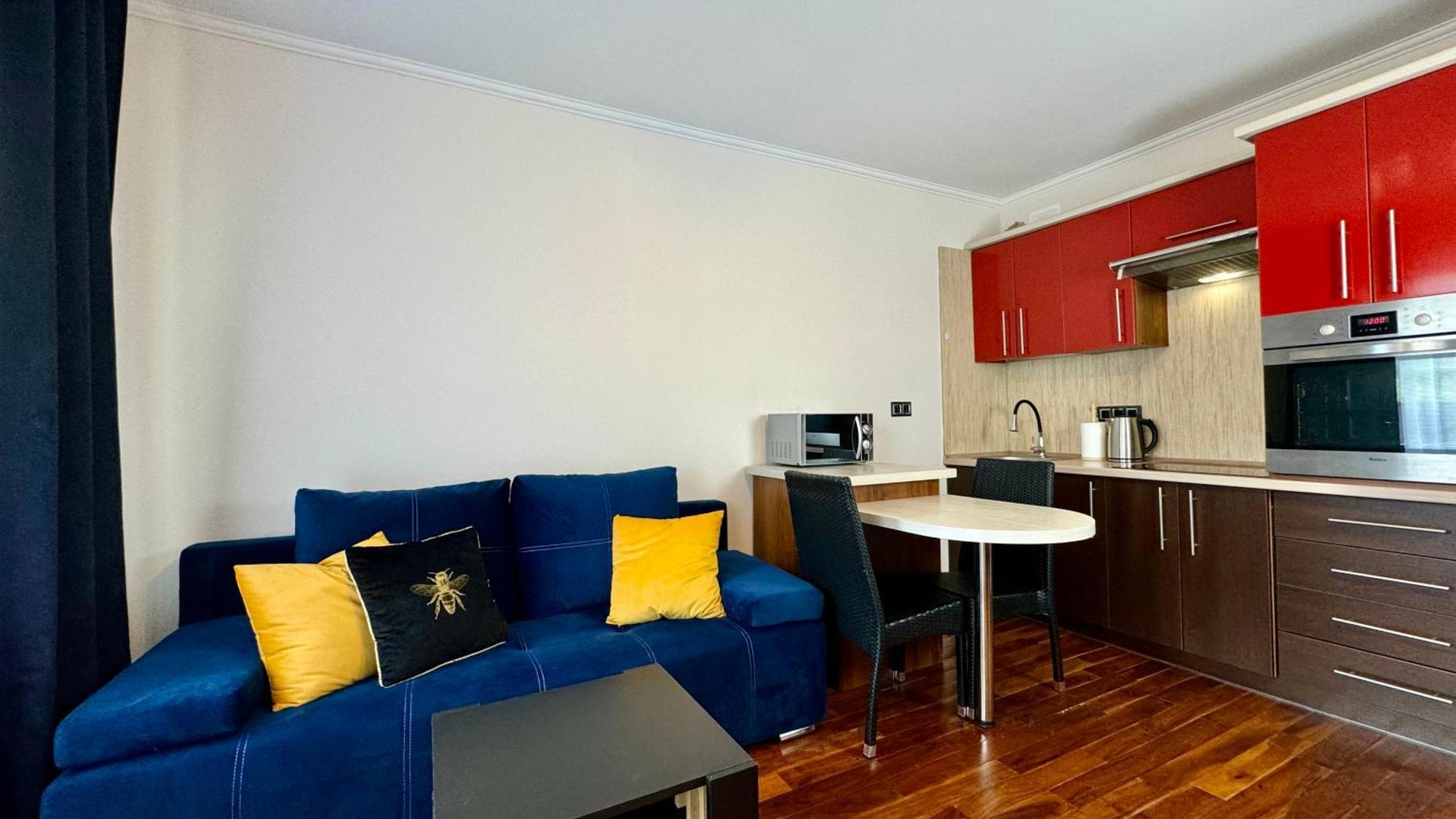 Mala Italia Apartments Вроцлав Екстериор снимка