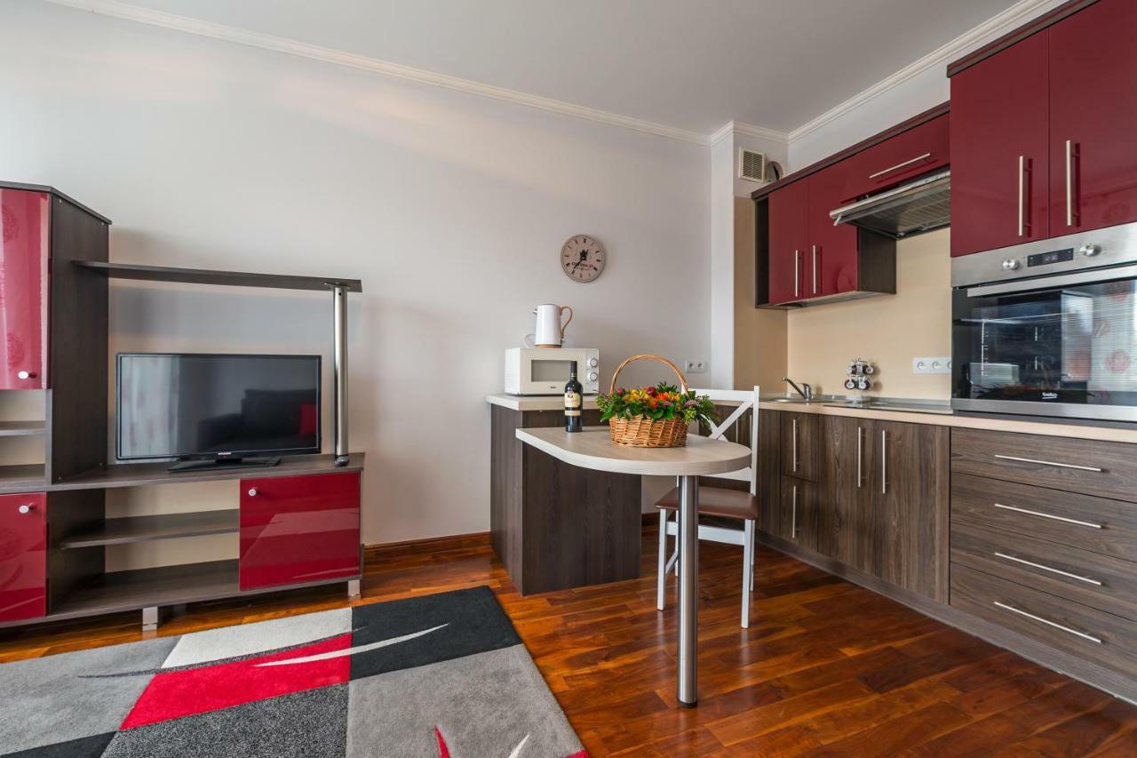 Mala Italia Apartments Вроцлав Екстериор снимка