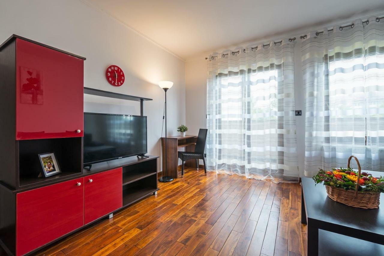 Mala Italia Apartments Вроцлав Екстериор снимка